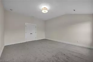 883 White Willow Ln, Brunswick, OH 44212 - Photo 24