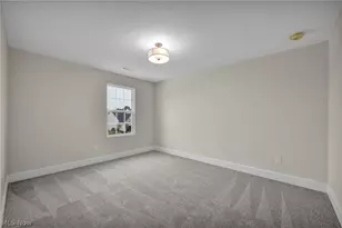883 White Willow Ln, Brunswick, OH 44212 - Photo 20