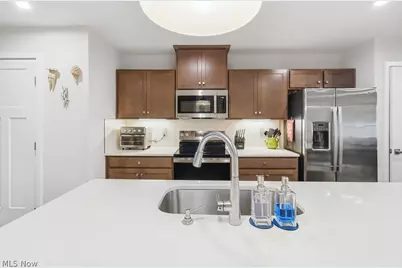 1278 Divot Circle, Akron, OH 44313 - Photo 8