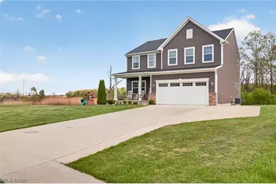 1116 Keenan Court, Grafton, OH 44044 - Photo 2