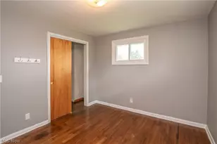 4544 Lakeknoll St, Louisville, OH 44641 - Photo 26