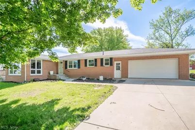 4544 Lakeknoll Street, Louisville, OH 44641 - Photo 1
