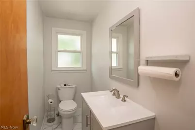 4544 Lakeknoll Street, Louisville, OH 44641 - Photo 18