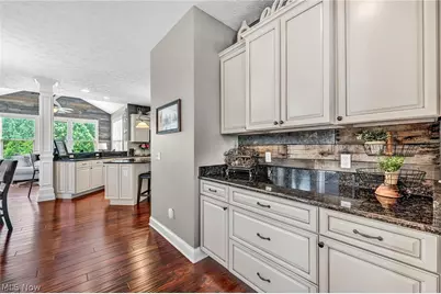 20374 Tramore Lane, Strongsville, OH 44149 - Photo 10