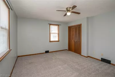 215 8th Street SW, Massillon, OH 44647 - Photo 18