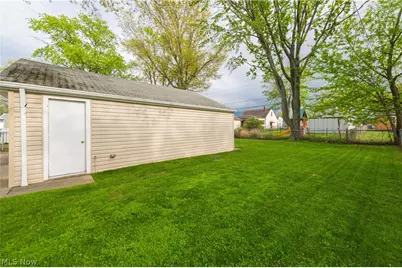 30414 Mildred Drive, Willowick, OH 44095 - Photo 42