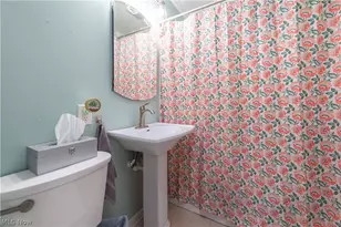 30414 Mildred Dr, Willowick, OH 44095 - Photo 18