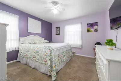 30414 Mildred Drive, Willowick, OH 44095 - Photo 14