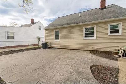 30414 Mildred Drive, Willowick, OH 44095 - Photo 38