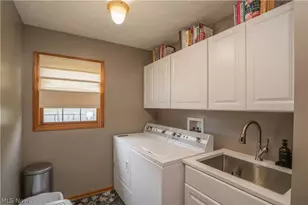 304 Rodeo Cir, Louisville, OH 44641 - Photo 20