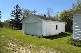 303 W Main St, Andover, OH 44003 - Photo 4