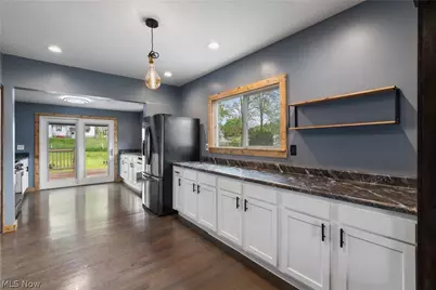 200 19th Street NW, Barberton, OH 44203 - Photo 4