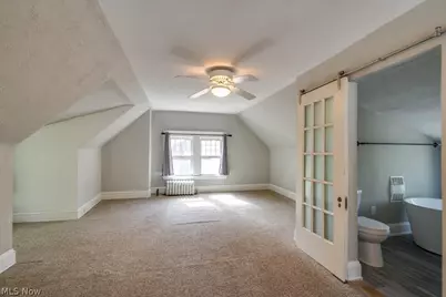 3255 Hyde Park Avenue, Cleveland Heights, OH 44118 - Photo 32