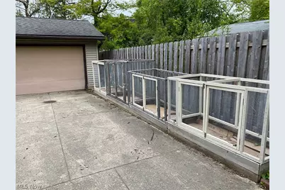 3255 Hyde Park Avenue, Cleveland Heights, OH 44118 - Photo 42