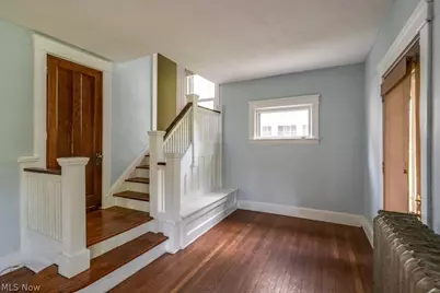 3255 Hyde Park Avenue, Cleveland Heights, OH 44118 - Photo 6