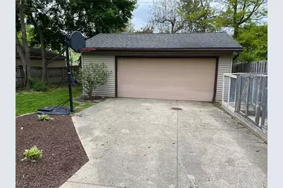 3255 Hyde Park Avenue, Cleveland Heights, OH 44118 - Photo 44