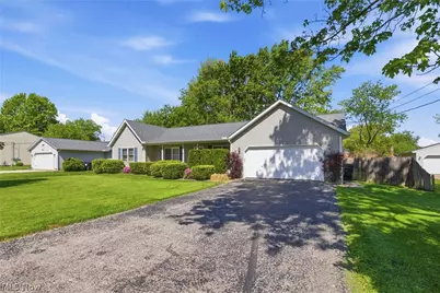 70 Florence Avenue, Painesville Twp, OH 44077 - Photo 2