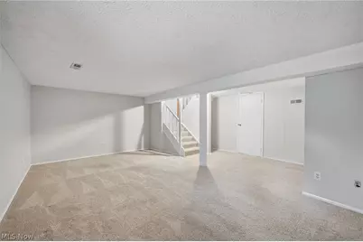 7396 S Chestnut Commons Drive, Mentor, OH 44060 - Photo 22