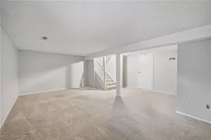 7396 S Chestnut Commons Dr, Mentor, OH 44060 - Photo 22