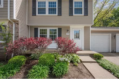 7396 S Chestnut Commons Drive, Mentor, OH 44060 - Photo 2