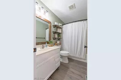 6470 Pilot Knob Avenue NE, Louisville, OH 44641 - Photo 20
