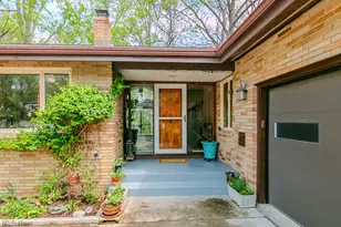 6811 Drexel Dr, Green Hills, OH 44131 - Photo 8