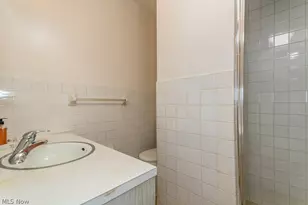 6811 Drexel Dr, Green Hills, OH 44131 - Photo 36