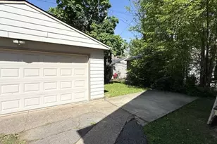 3574 Daleford Rd, Huber Heights, OH 44120 - Photo 6