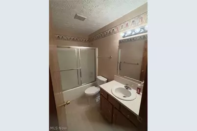 4825 Woodstone Avenue NW, Canton, OH 44647 - Photo 12