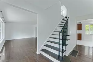 33065 Arlesford Dr, Solon, OH 44139 - Photo 2
