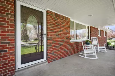 4561 Newbury Drive, Vermilion, OH 44089 - Photo 2