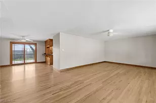 4561 Newbury Dr, Vermilion, OH 44089 - Photo 6
