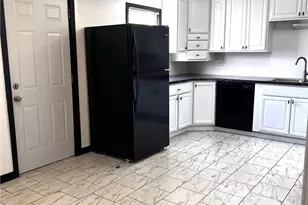 1798 Maplewood, Warren, OH 44483 - Photo 6