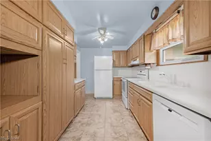 4499 Colorado Ave, Sheffield Village, OH 44054 - Photo 12