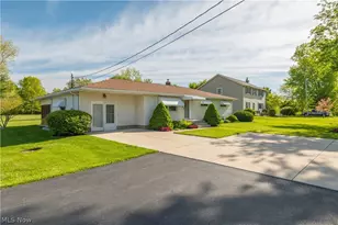 4499 Colorado Ave, Sheffield Village, OH 44054 - Photo 2