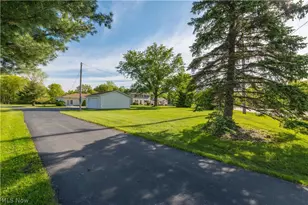 4499 Colorado Ave, Sheffield Village, OH 44054 - Photo 44