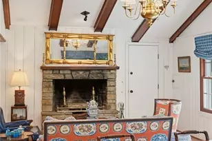 8374 Lucerne Dr, Chagrin Falls, OH 44023 - Photo 4