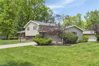 24420 S Oxford Oval, North Olmsted, OH 44070 - Photo 6