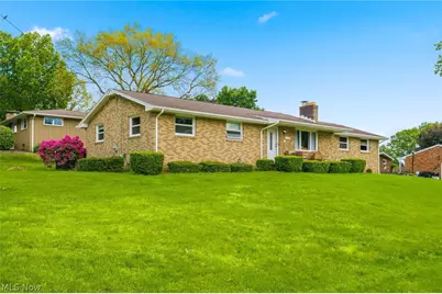 2148 Clearview Street NE, Massillon, OH 44646 - Photo 2