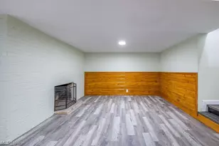 96 E Ridgewood Dr, Green Hills, OH 44131 - Photo 16