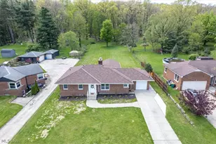 96 E Ridgewood Dr, Green Hills, OH 44131 - Photo 30