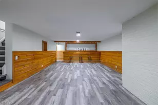 96 E Ridgewood Dr, Green Hills, OH 44131 - Photo 14