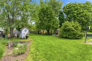 225 Woodward St, Bellevue, OH 44811 - Photo 44