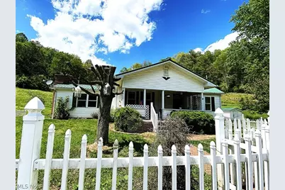 2174 Middle Fork Road, Reedy, WV 25270 - Photo 4