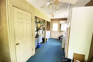 2174 Middle Fork Rd, Reedy, WV 25270 - Photo 32
