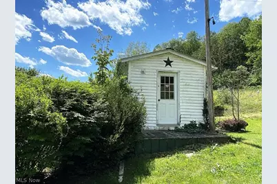 2174 Middle Fork Road, Reedy, WV 25270 - Photo 38