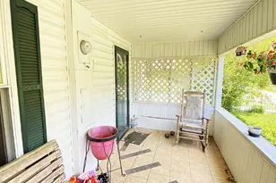 2174 Middle Fork Rd, Reedy, WV 25270 - Photo 8
