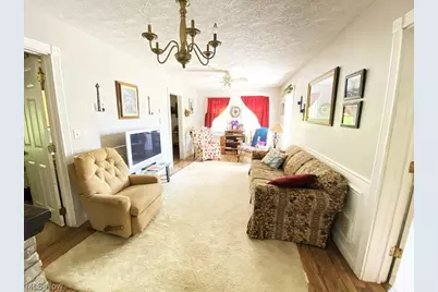 2174 Middle Fork Road, Reedy, WV 25270 - Photo 14