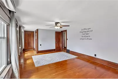 403 E Baird Avenue, Barberton, OH 44203 - Photo 18