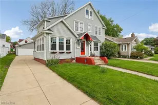 403 E Baird Ave, Barberton, OH 44203 - Photo 1